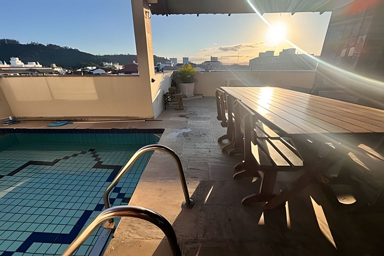 Excelente cobertura super amplia para grupos numerosos con p