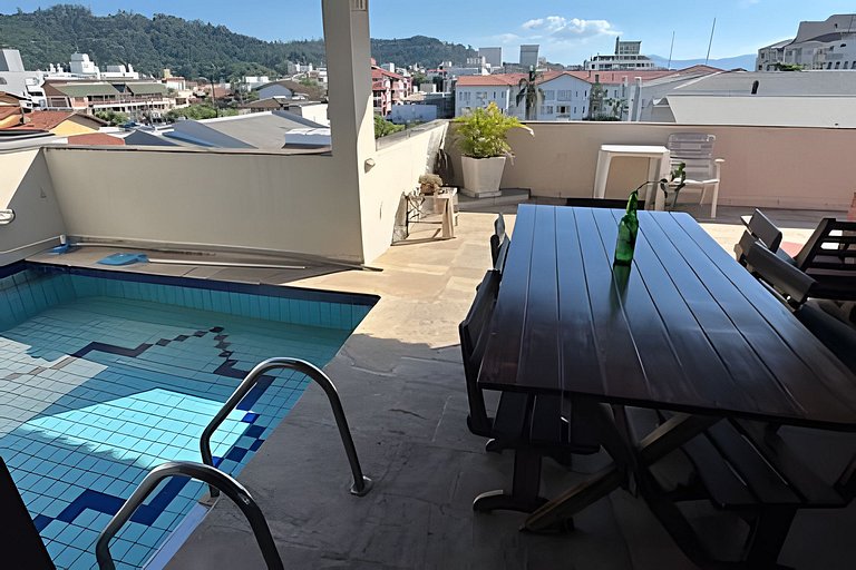 Excelente cobertura super amplia para grupos numerosos con p